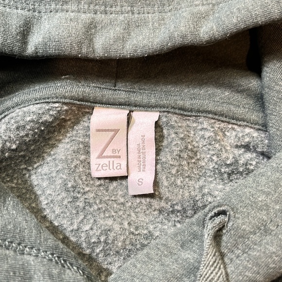 EUC: Zella cropped hoodie sweatshirt - Picture 8 of 10